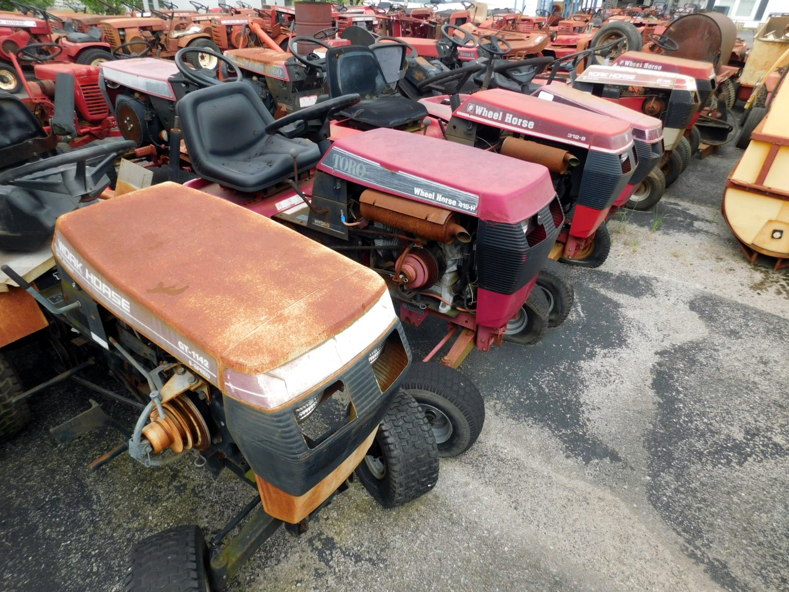 85 up Tractors Image